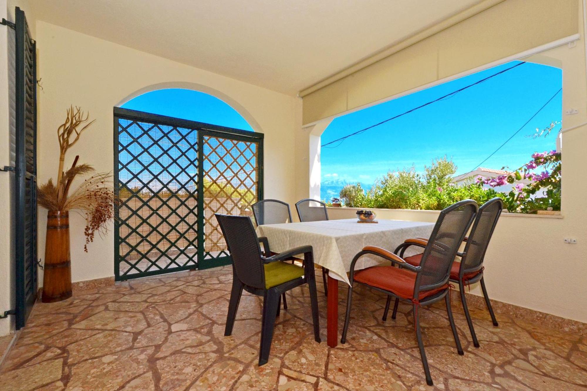 Apartments With A Parking Space Slatine, Ciovo - 5158 Trogir Exterior photo